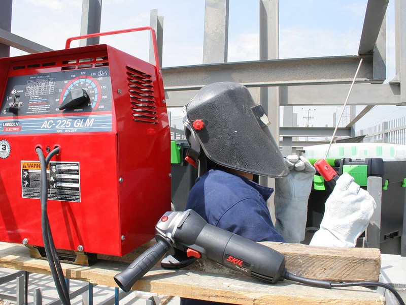鋼結構與建築